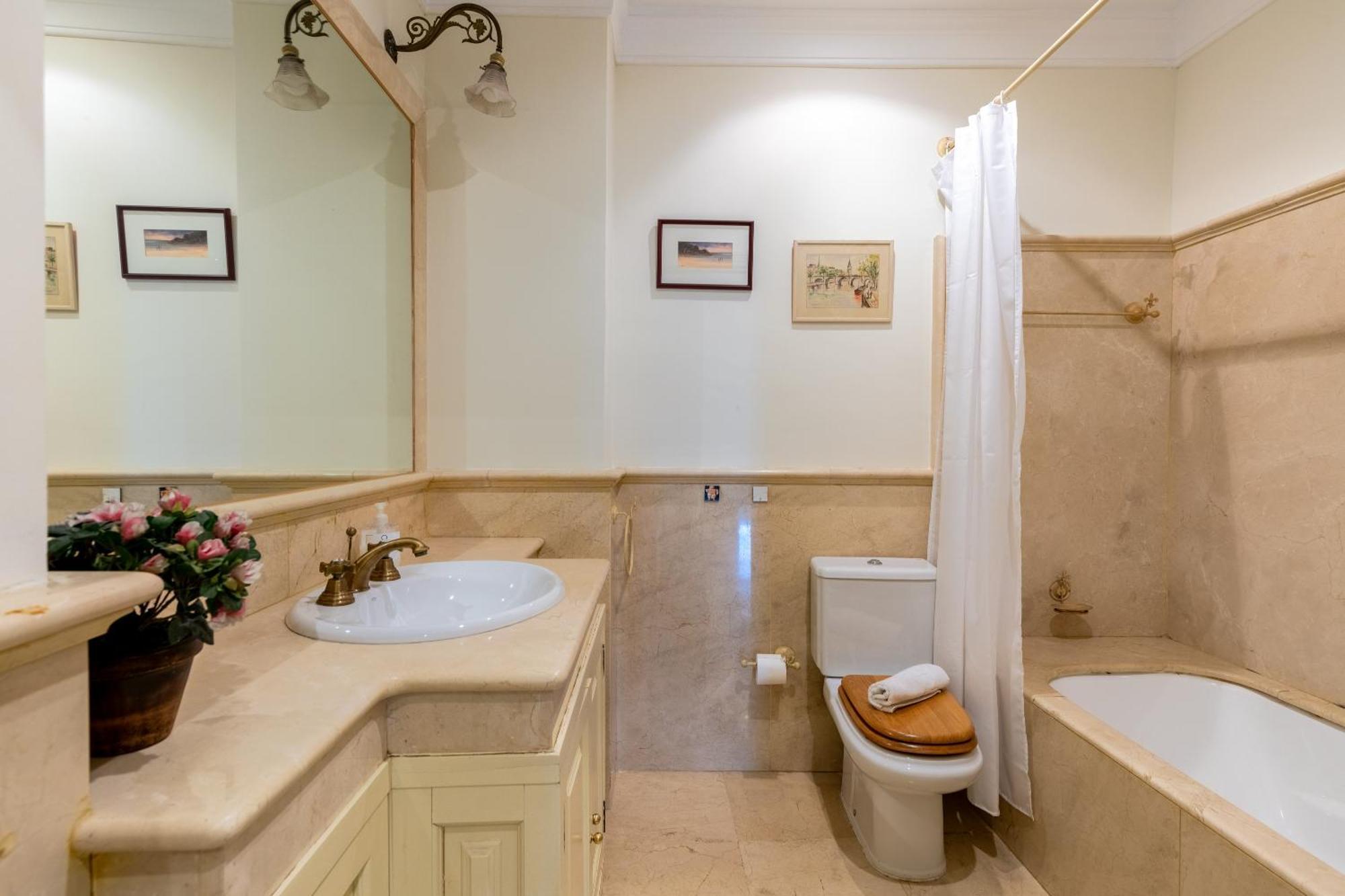 Veoapartment Betis Triana Seville Luaran gambar