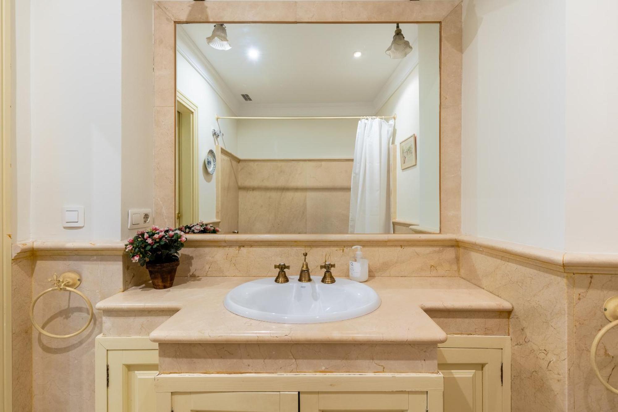 Veoapartment Betis Triana Seville Luaran gambar