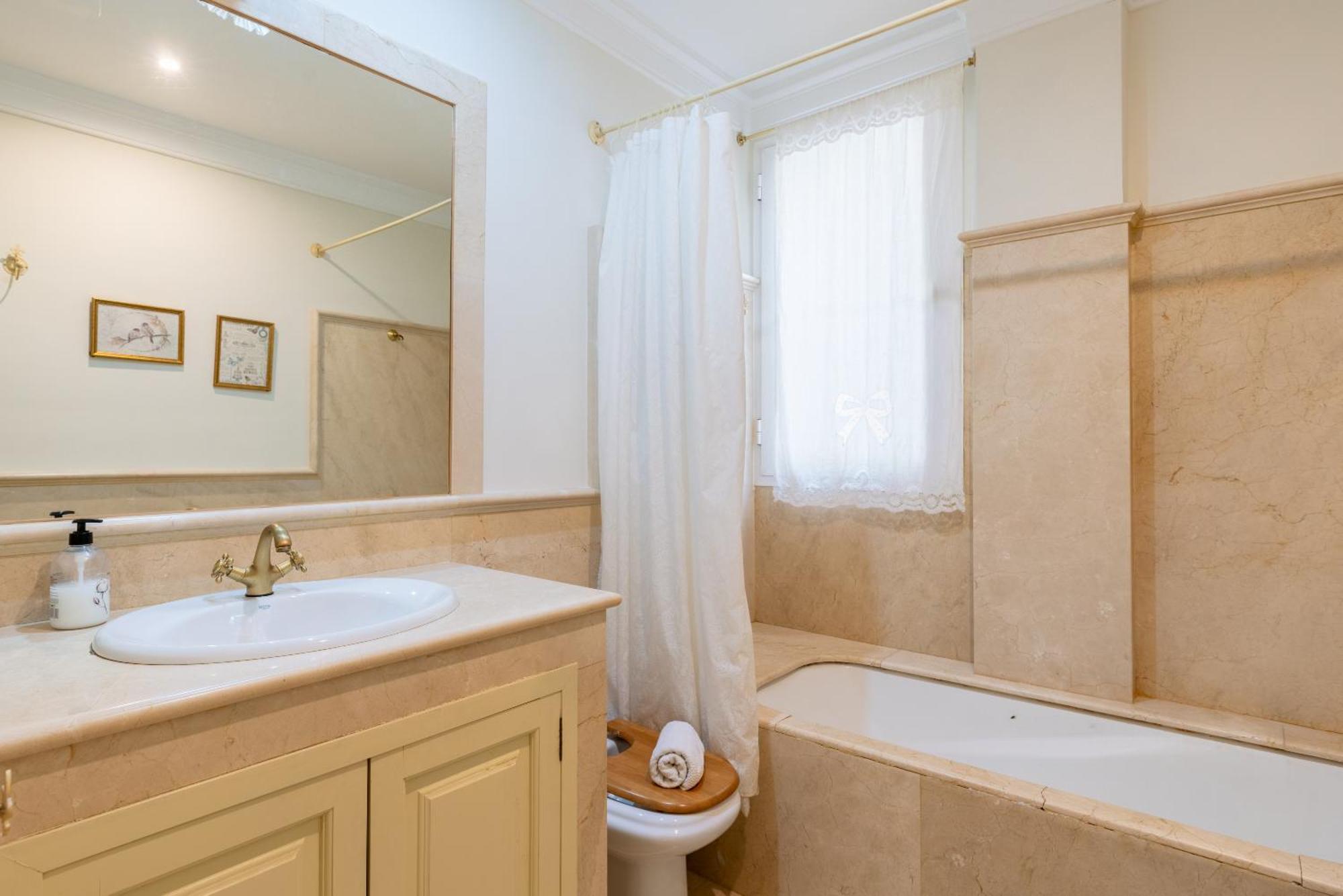 Veoapartment Betis Triana Seville Luaran gambar